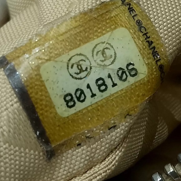 CHANEL CC WILD STITCH CALFSKIN SHOULDER BAG - Picture 12 of 13